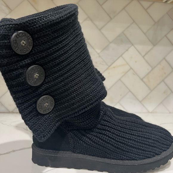 UGG Shoes - UGG Women’s Cardy boots